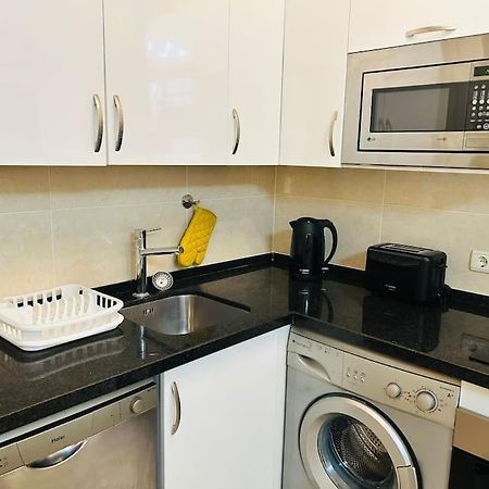 شقة Flat On The Paseo Maritamo! إِستيبونا المظهر الخارجي الصورة